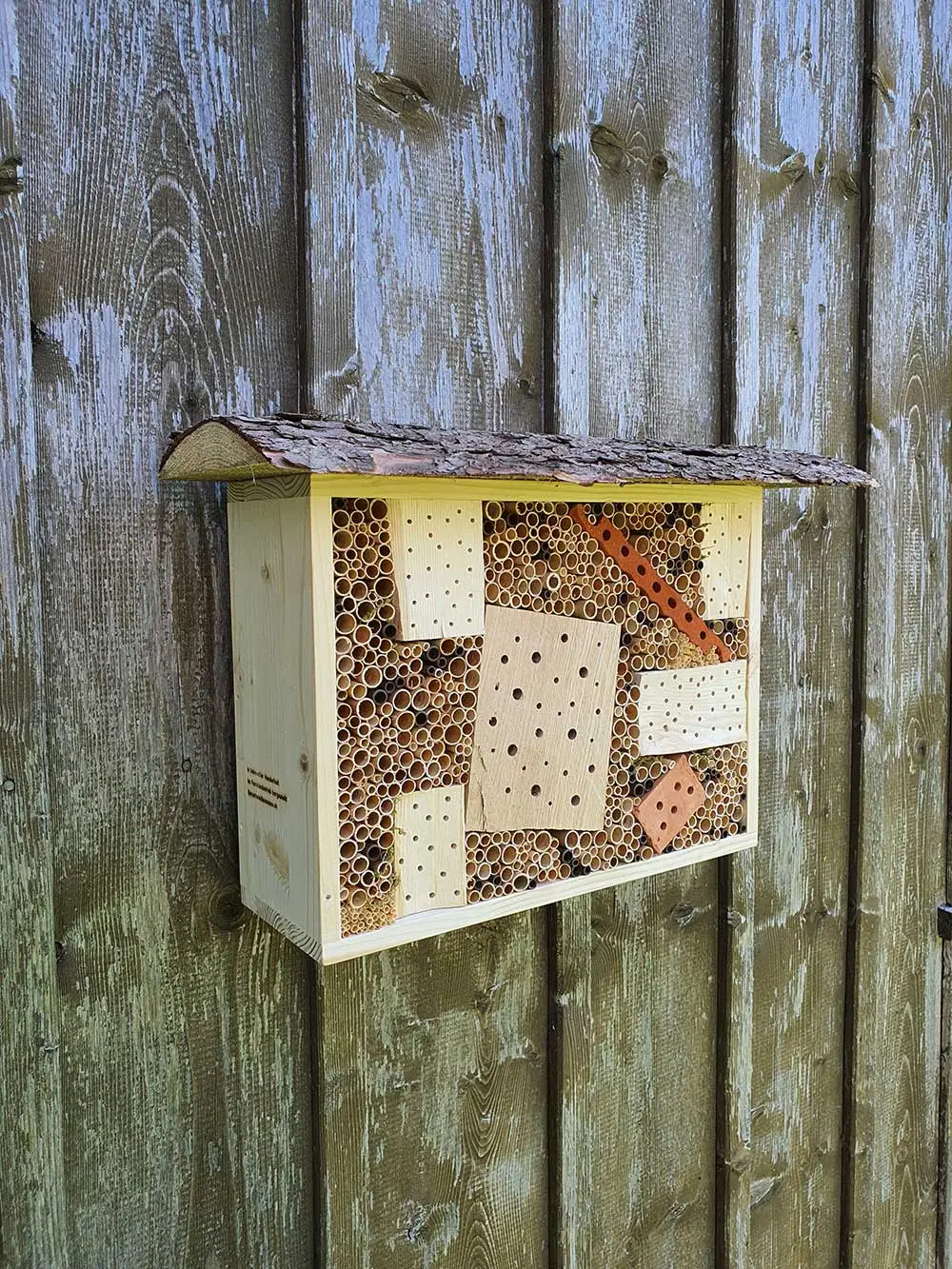 Insektenhotel Mittel – Bild 2